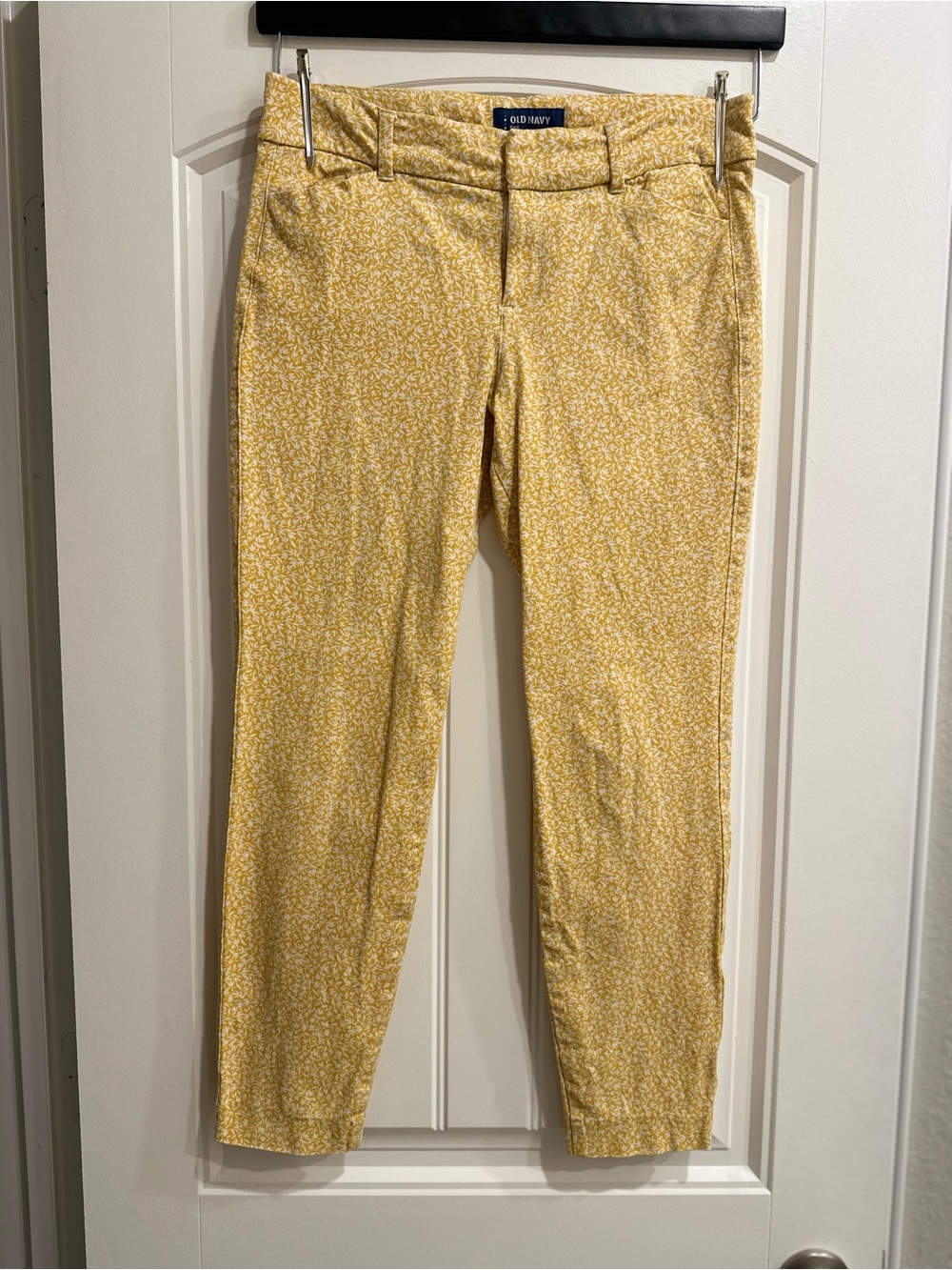 Old Navy Yellow Floral Cropped Stretch Chinos